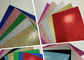 Το χειροποίητο χρώμα που ζαρώνουν ακτινοβολεί διακόσμηση διακοπών εγγράφου καρτών για την παραγωγή καρτών προμηθευτής