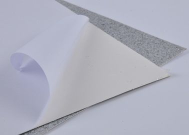Κίνα Το σαφές αυτοκόλλητο ασήμι χρώματος ακτινοβολεί έγγραφο 30.5*30.5cm για την παραγωγή καρτών εργοστάσιο